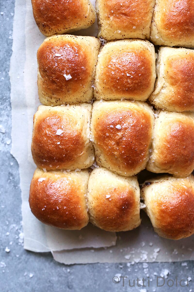 Brown Butter Dinner Rolls
