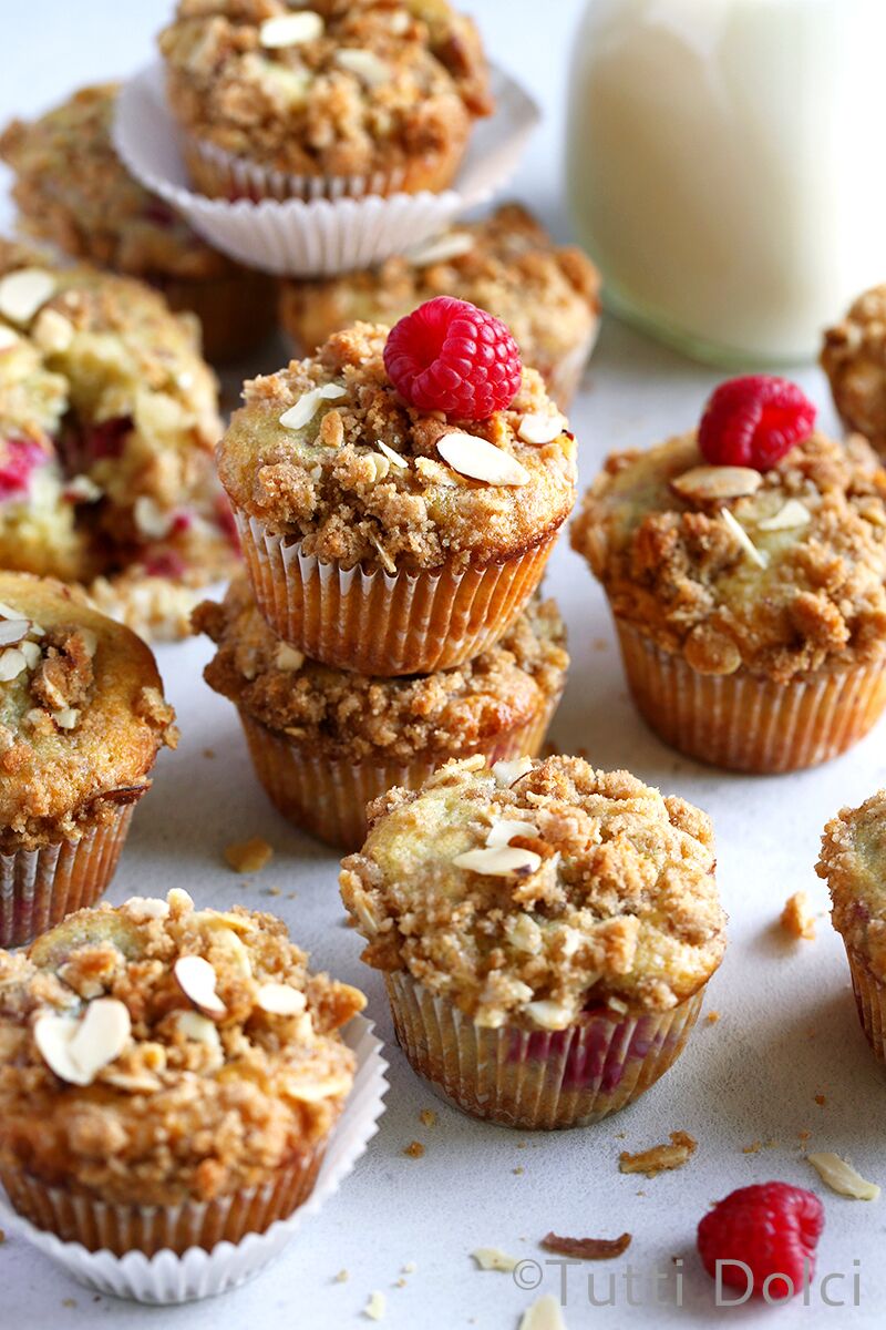 Raspberry Almond Crumb Muffins