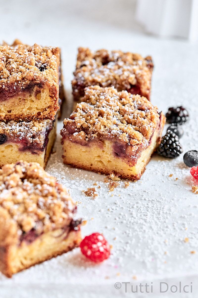 Berry Streusel Coffee Cake
