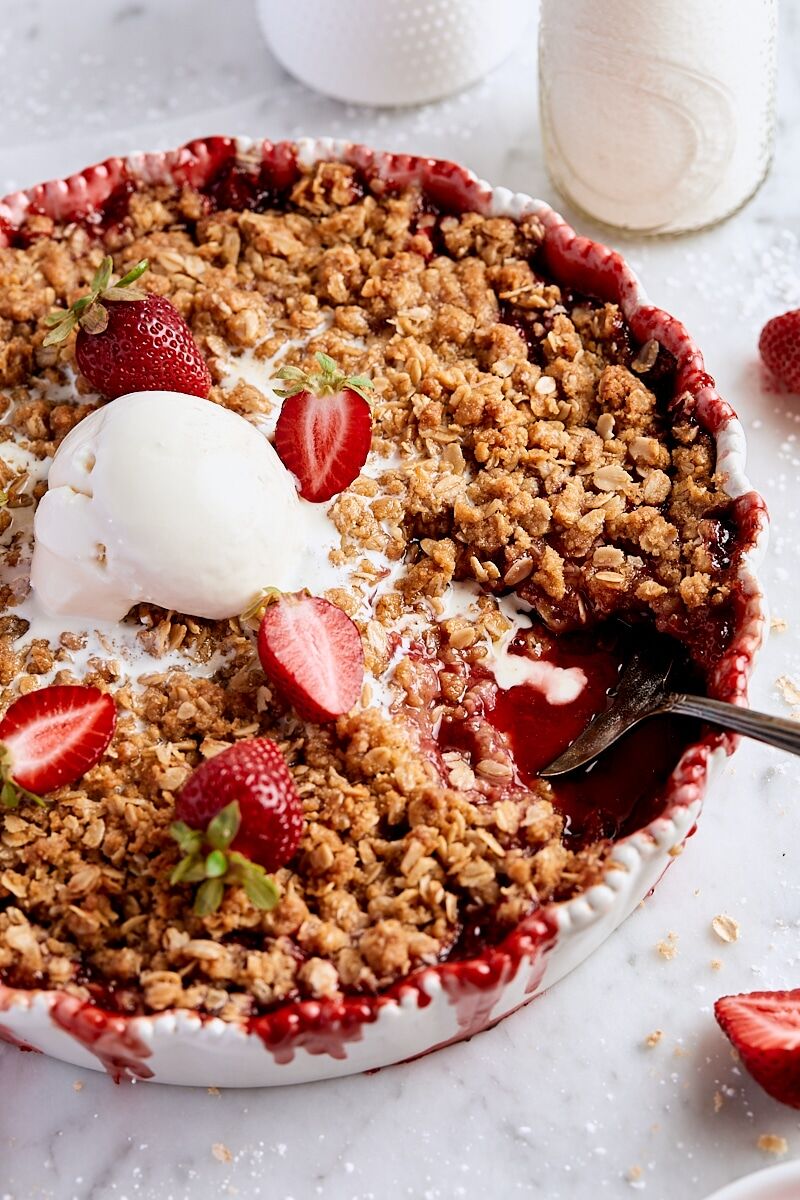 Fresh Strawberry Crisp