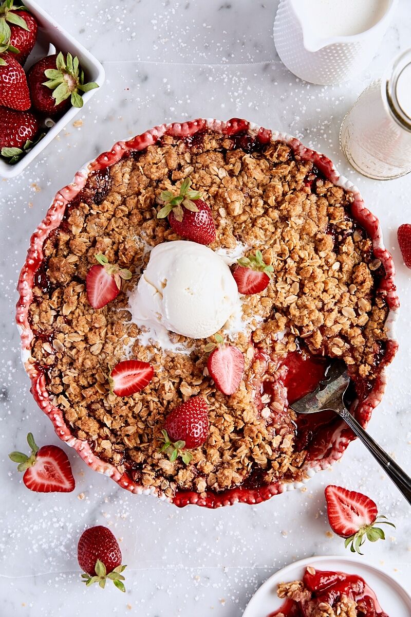 Fresh Strawberry Crisp