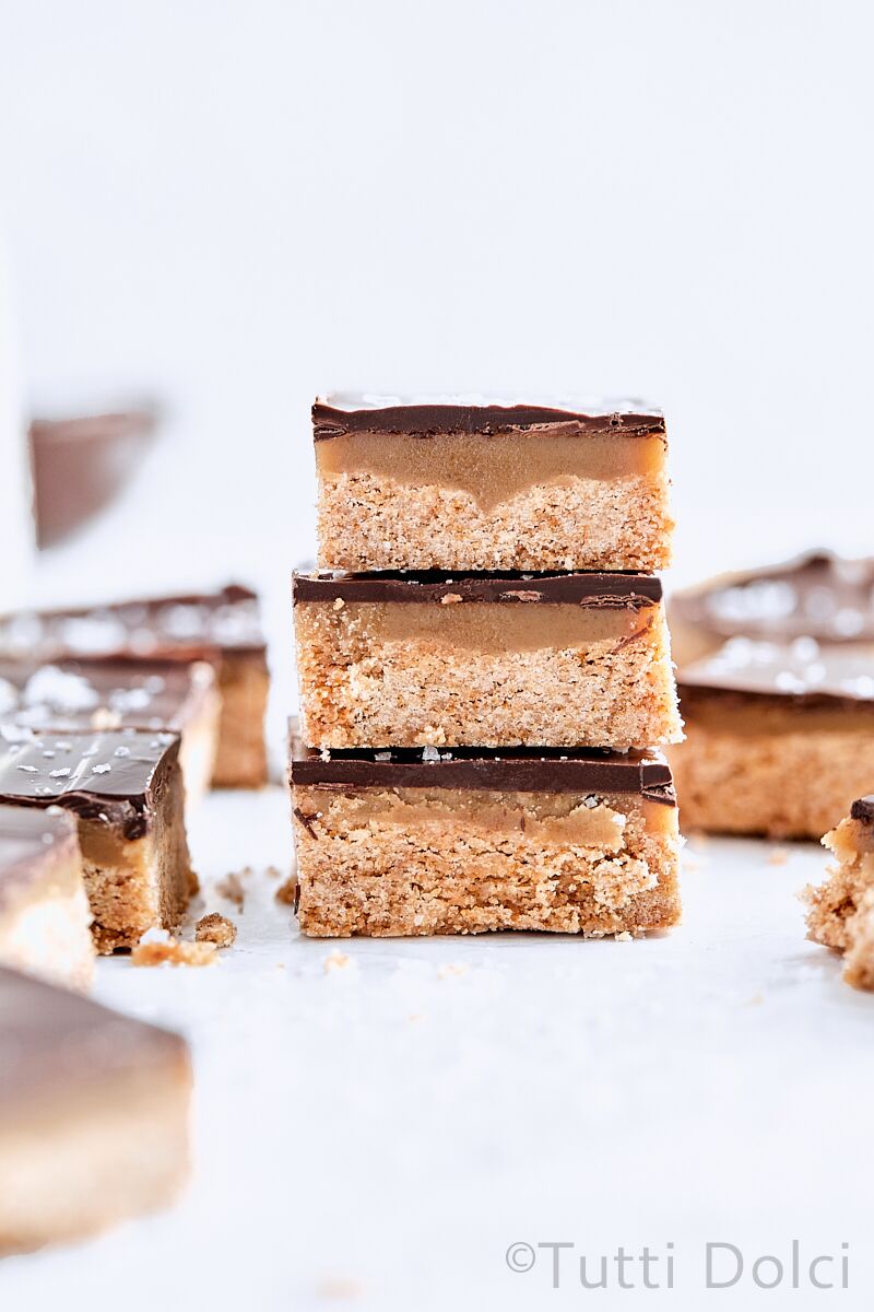 Chocolate Caramel Graham Bars