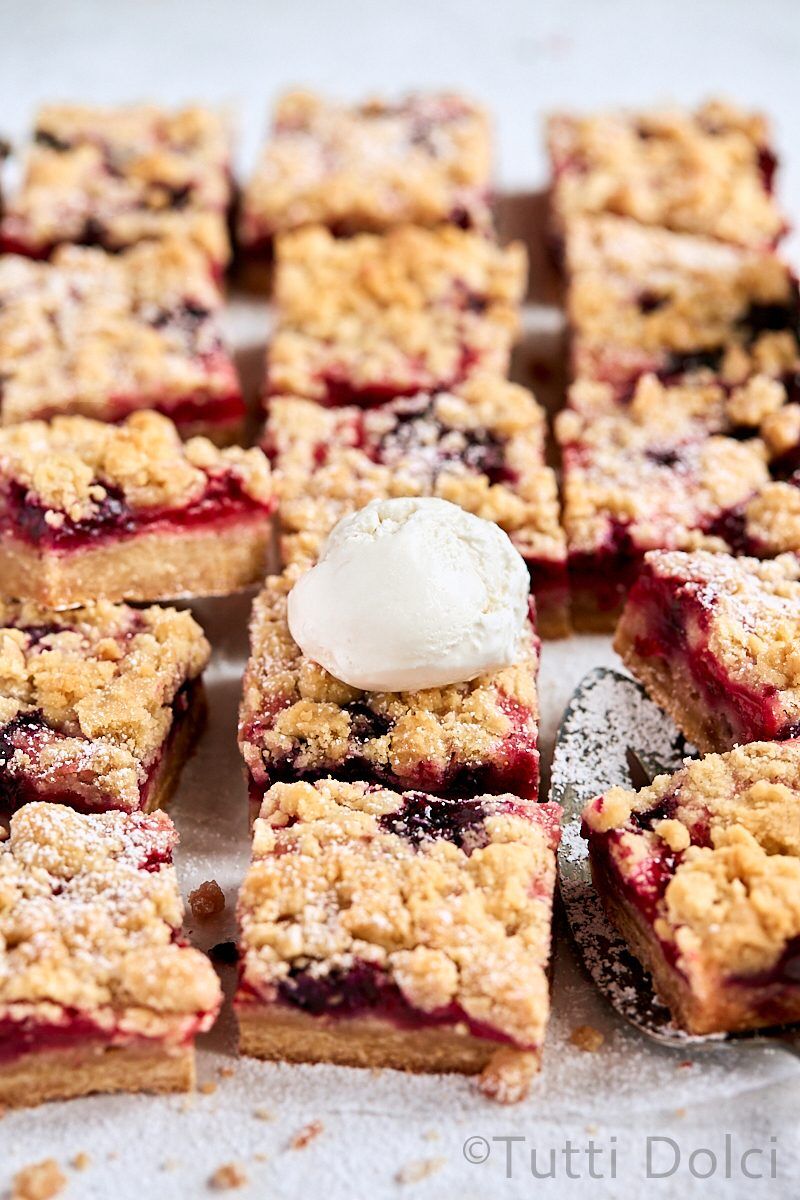 Triple Berry Crumb Bars