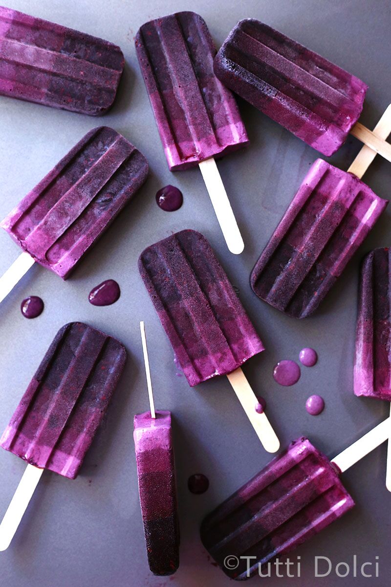 Blackberry Ombre Popsicles | Tutti Dolci