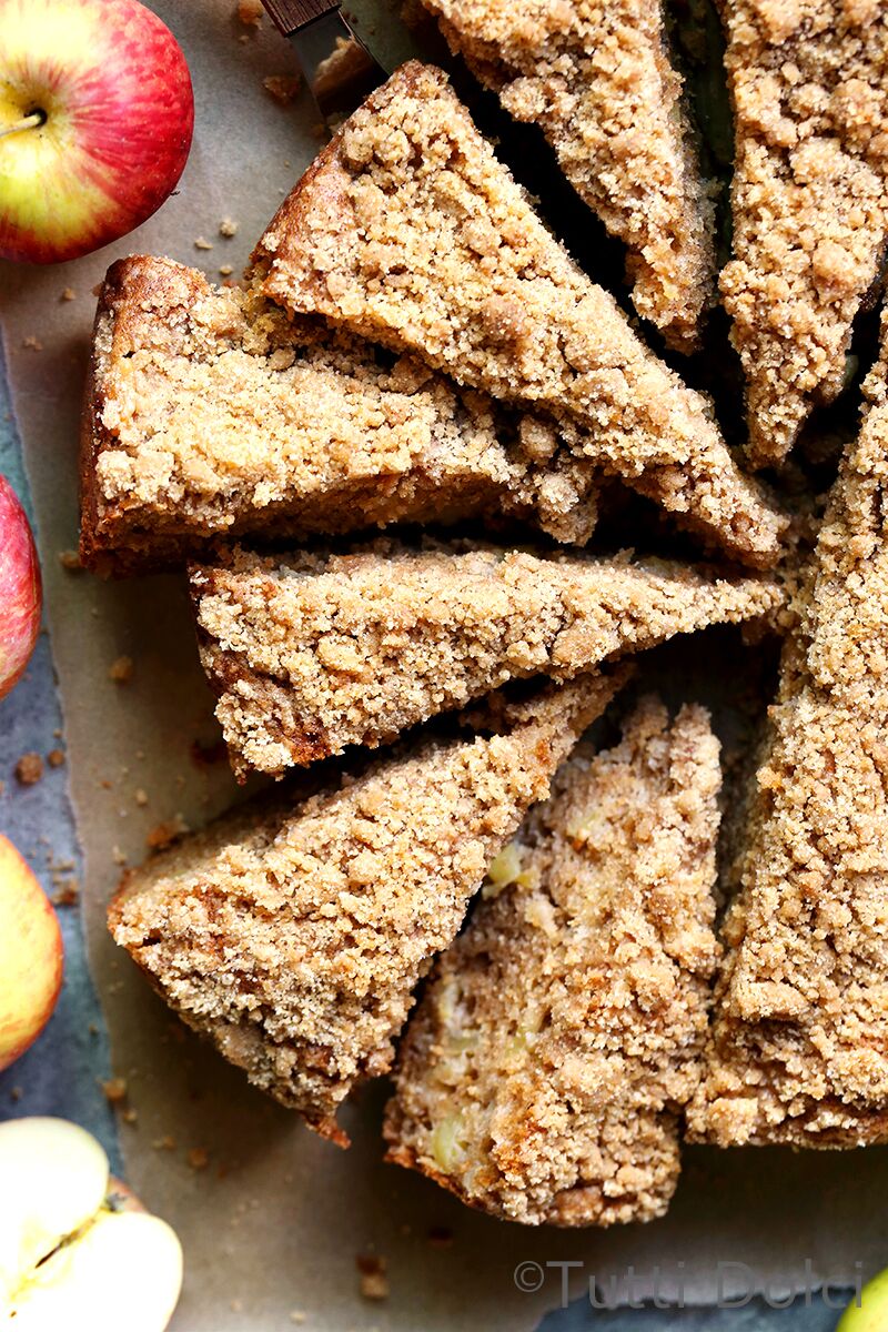 Apple Crumb Cake