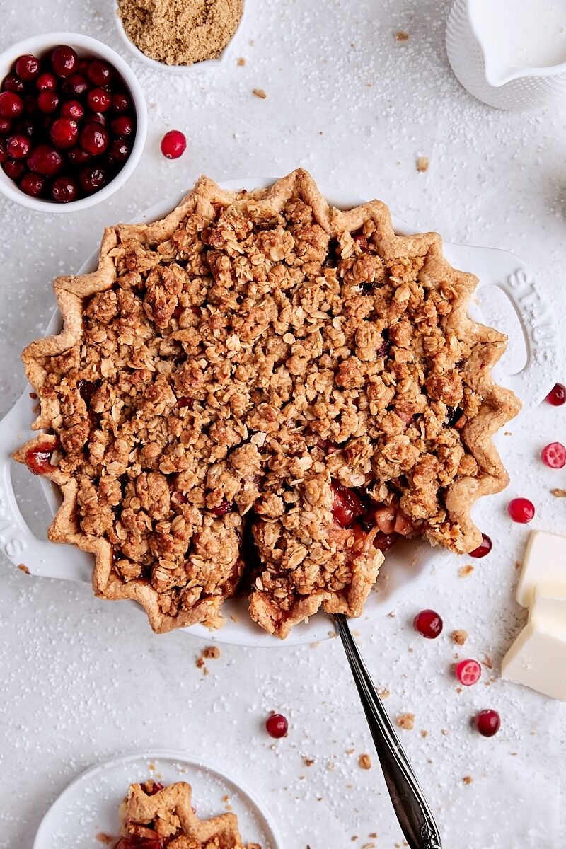 Apple Cranberry Crumble Pie