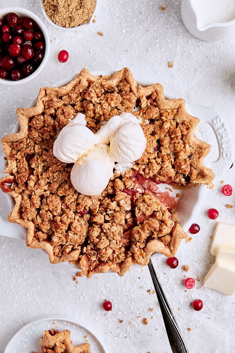 Apple Cranberry Crumble Pie