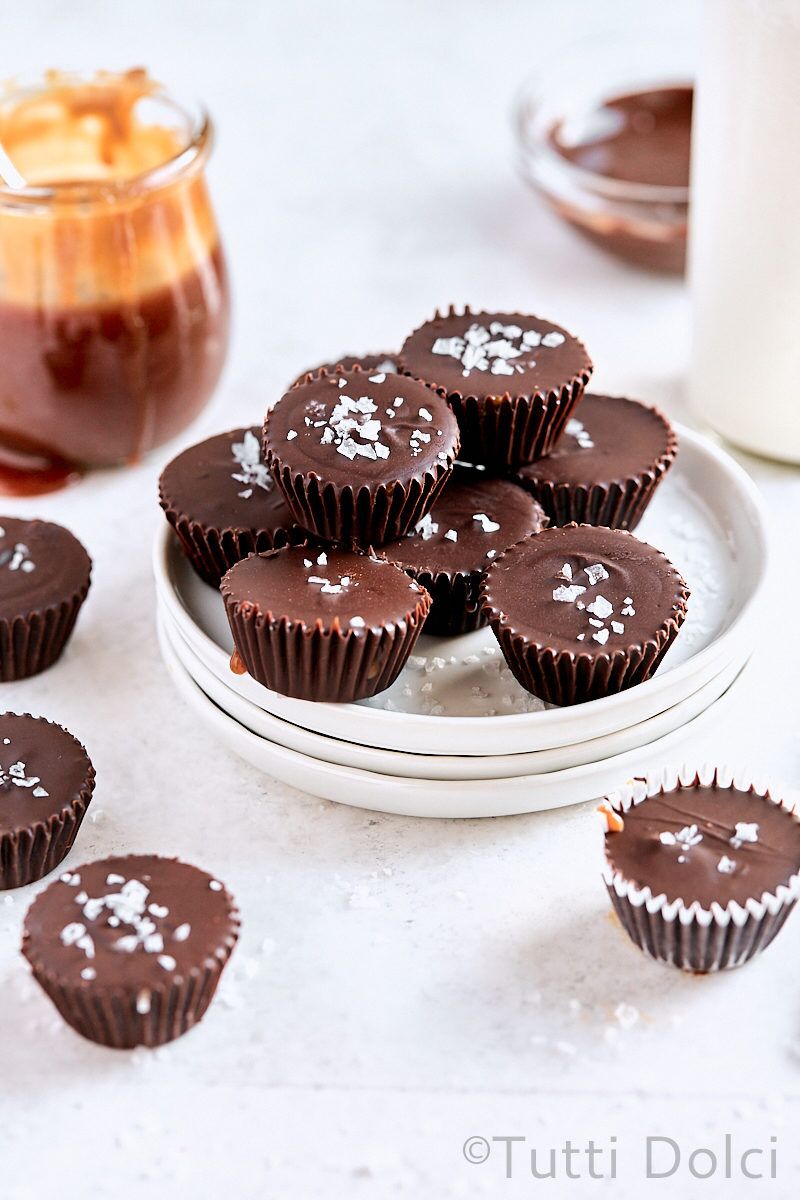 Salted Caramel Chocolate Cups