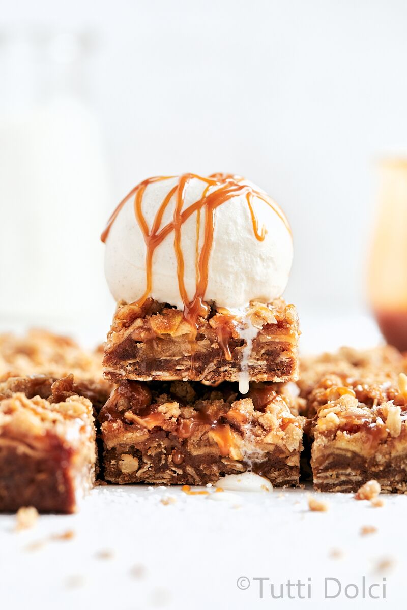 Caramel Apple Bars