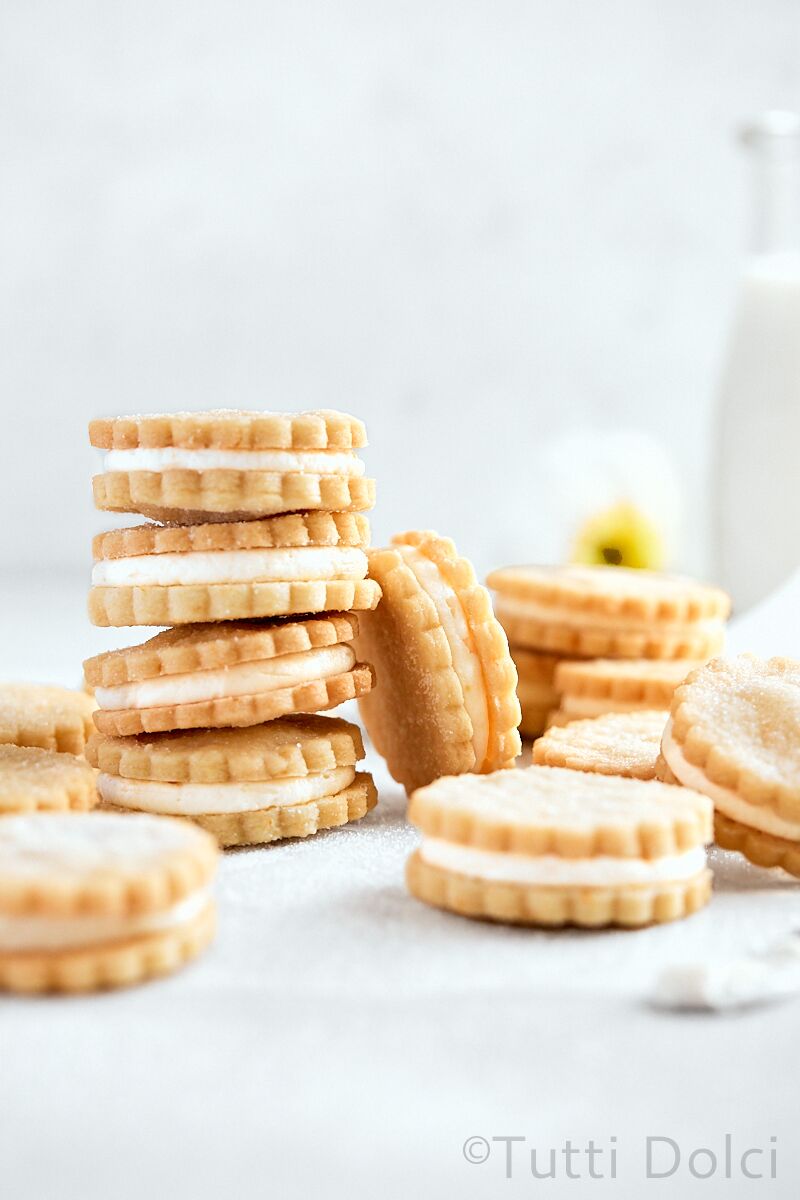 Vanilla Citrus Sandwich Cookies