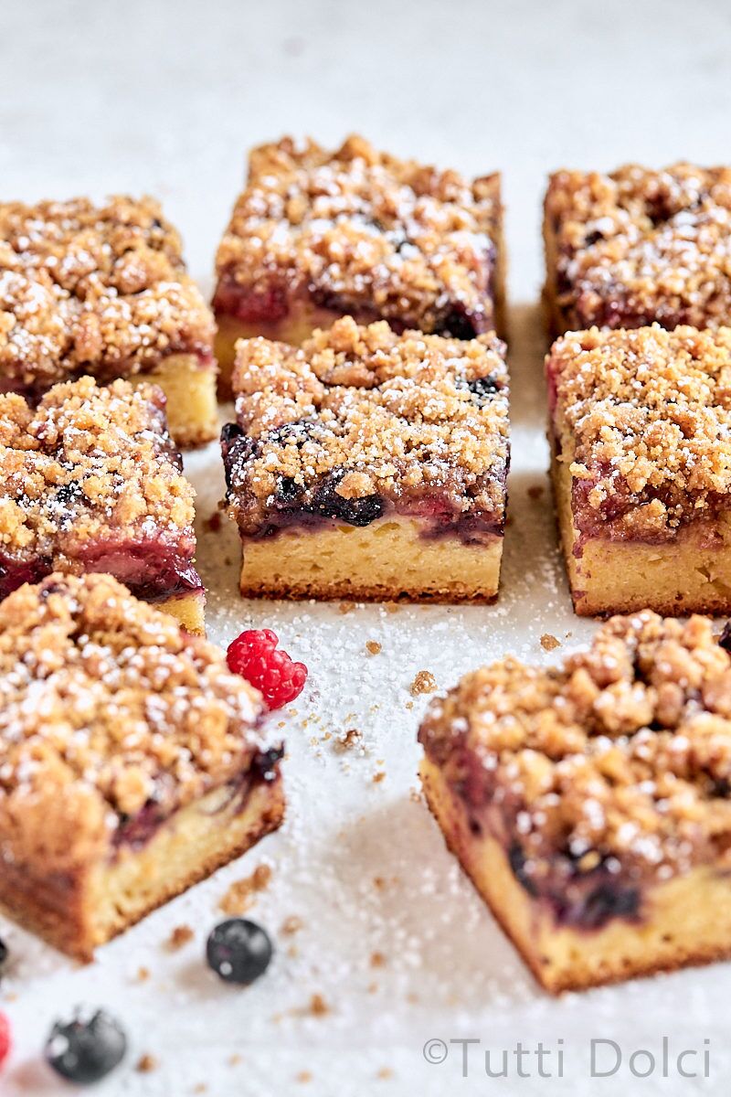 Berry Streusel Coffee Cake