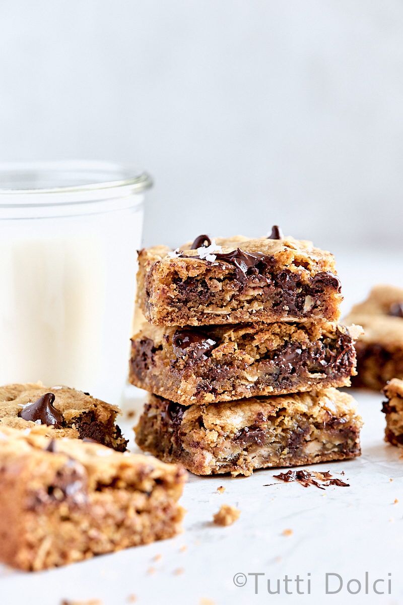 Chocolate Toffee Oatmeal Cookie Bars