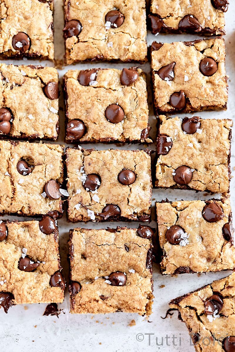 Chocolate Toffee Oatmeal Cookie Bars