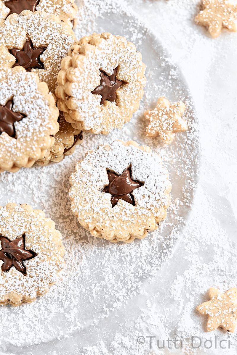 Chocolate Hazelnut Linzer Cookies