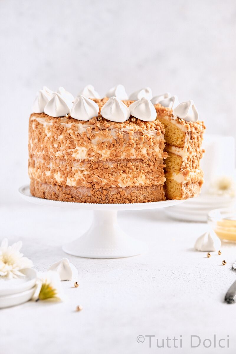 Meyer Lemon Crunch Cake