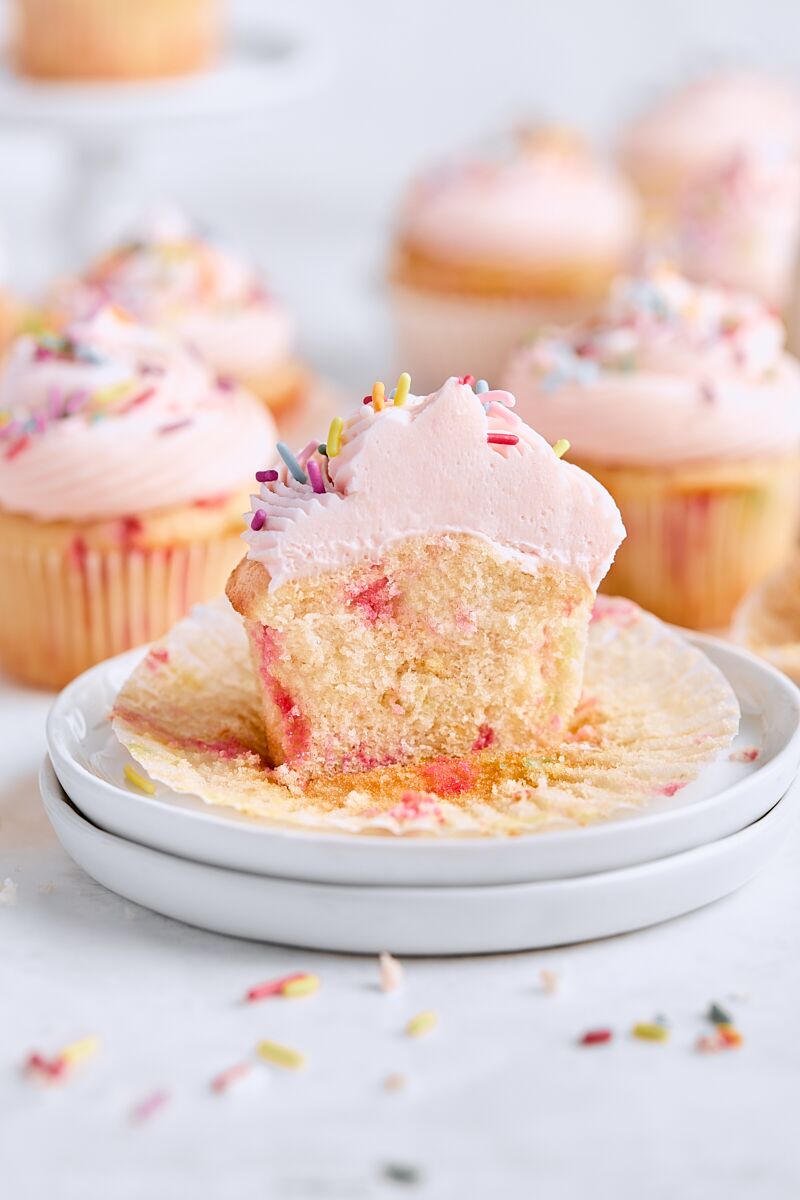 Homemade Funfetti Cupcakes