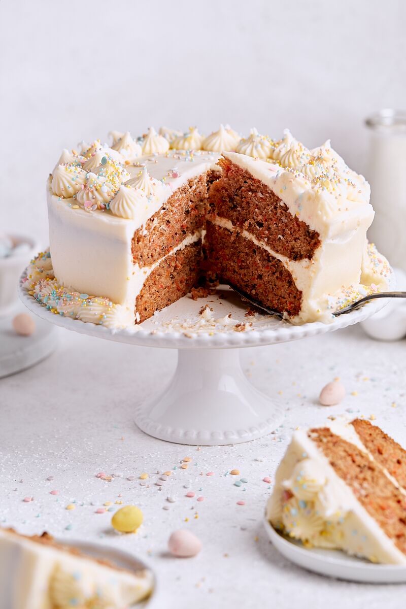 Carrot Cake White Chocolate Frosting