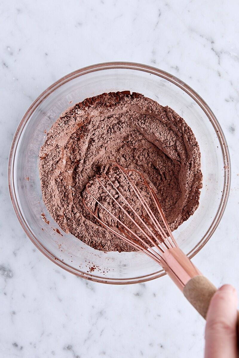 Dry ingredients whisked together in glass bowl