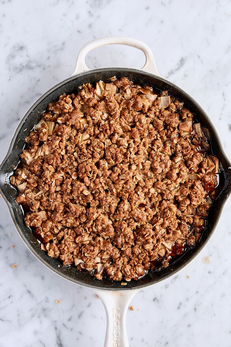 Baked apple crisp in cast-iron skillet