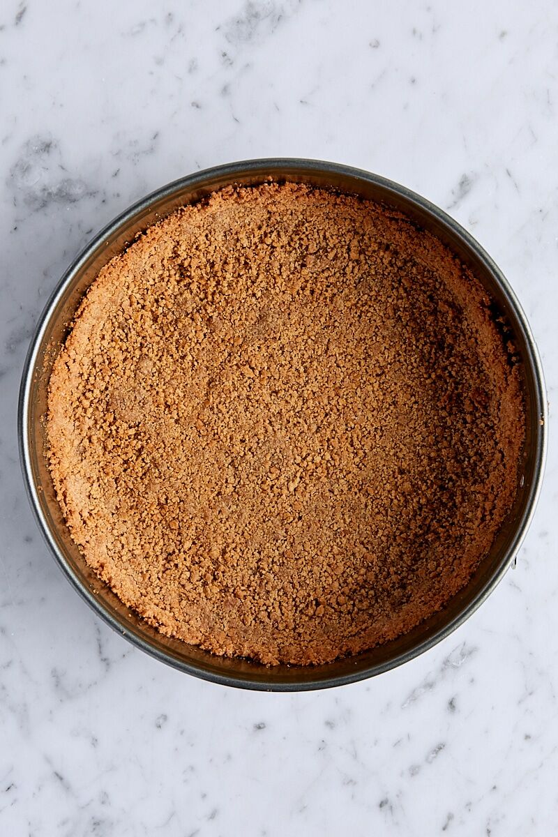 Par-baked graham cracker crust