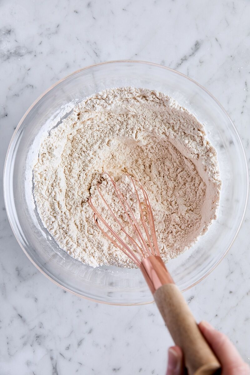 Dry ingredients whisked together in glass bowl