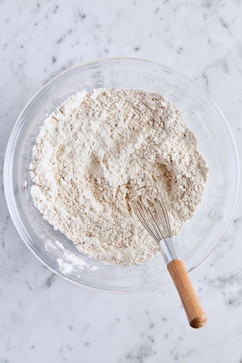 Dry ingredients whisked together in glass bowl
