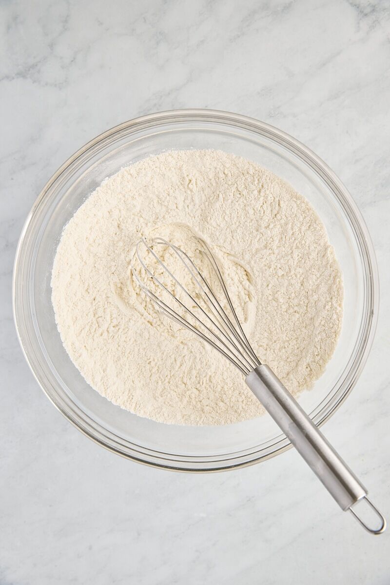 Dry ingredients whisked together in glass bowl