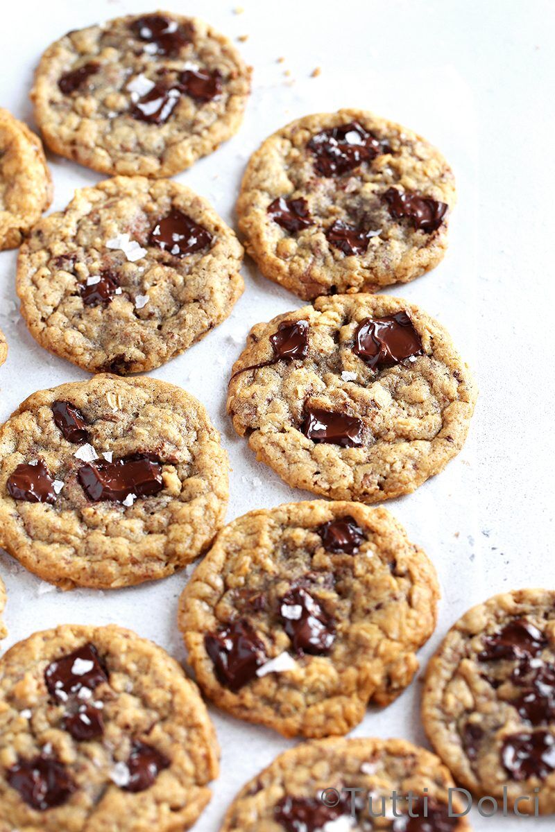 Oatmeal Chocolate Chunk Cookies