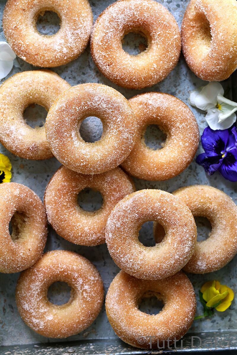 Baked Cinnamon Sugar Doughnuts