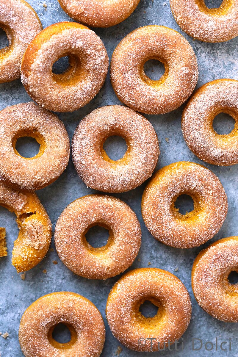 Pumpkin Spice Doughnuts