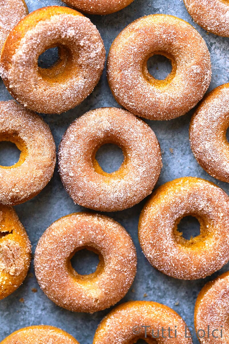 Pumpkin Spice Doughnuts