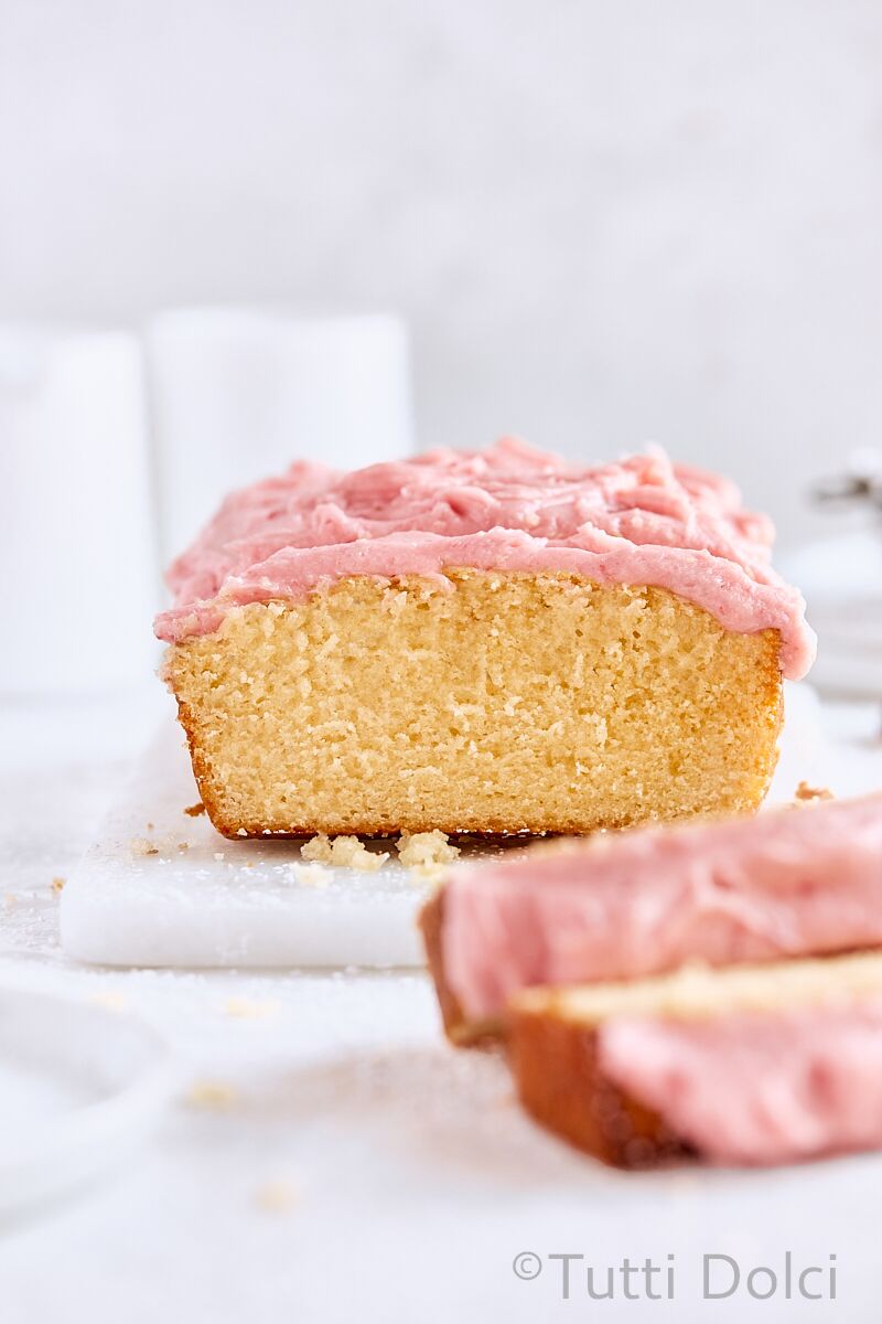 Fresh Strawberry Loaf Cake