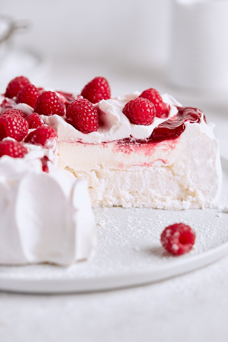 Classic Raspberry Pavlova
