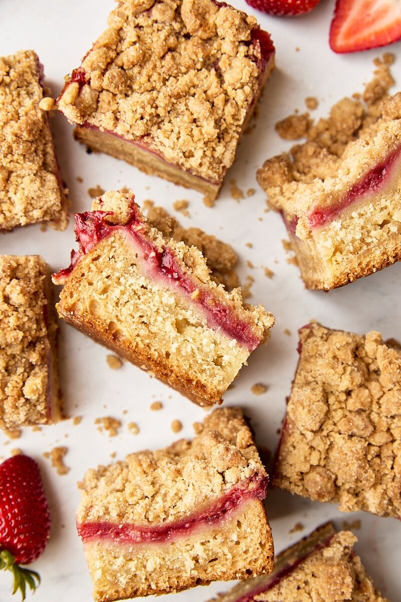 Strawberry Crumb Cake