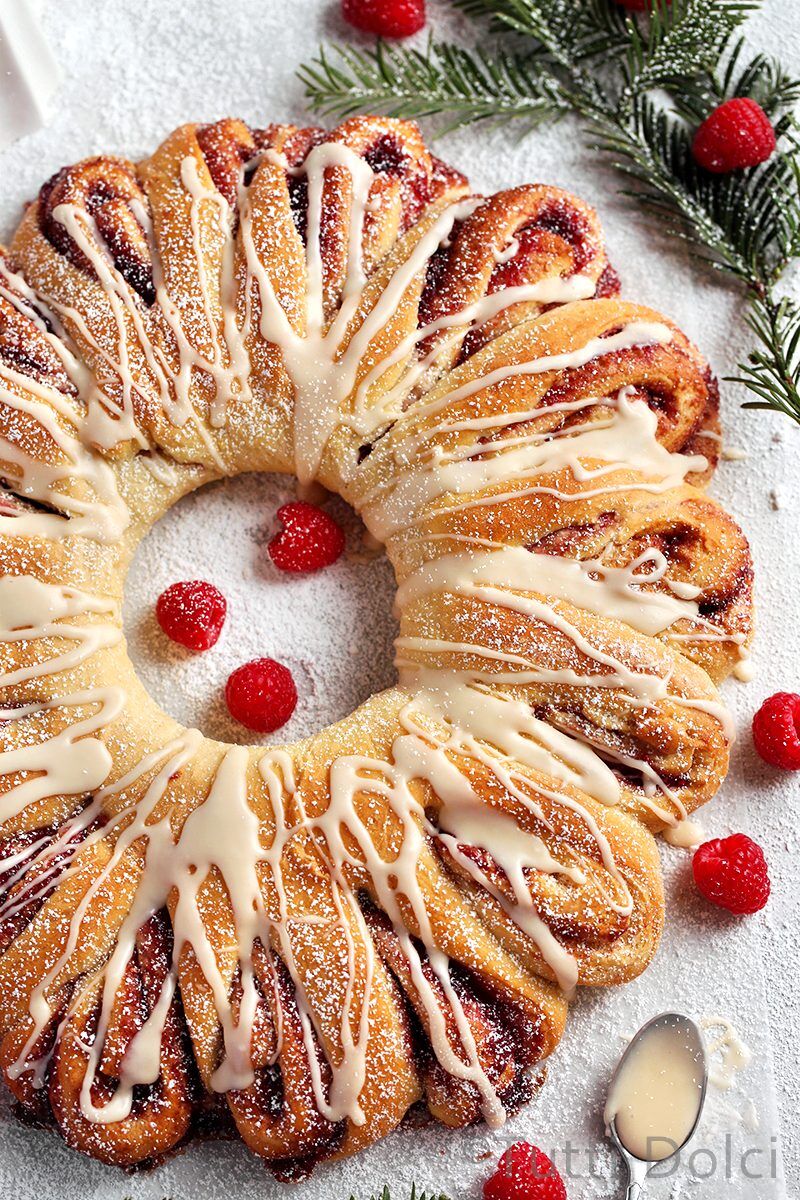 Raspberry Vanilla Wreath Bread